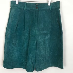 Vintage genuine suede leather high rise shorts 30